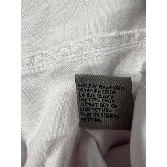 Tractr Womens White Denim Jacket With Button Front & Chest Pockets - Picture 6 of 7